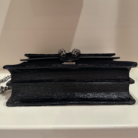 Gucci GG Logo Velvet Dionysus Shoulder Bag - Picture 5 of 14